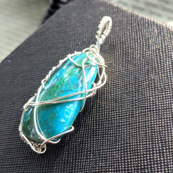 Chrysocolla Malachite pendant wire wrap by Fairygodmother MLEJea - Picture 4 of 4